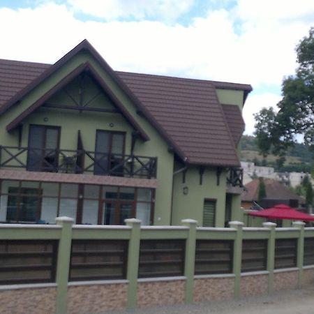 Hotel Imola Vendeghaz Sovata Exterior foto